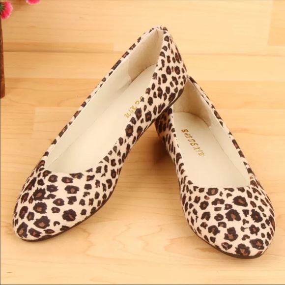 One left! Leopard Animal Print Ballet Flat Size 7 - Picture 5 of 7